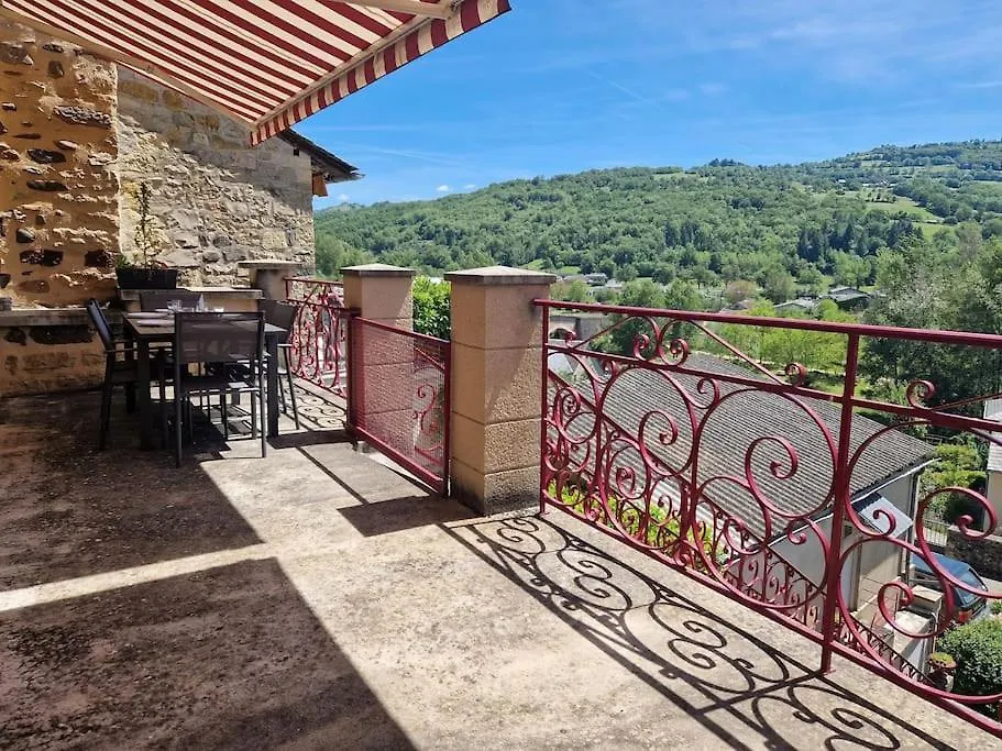 Casa de Férias Maison Du Terral Saint-Côme-dʼOlt